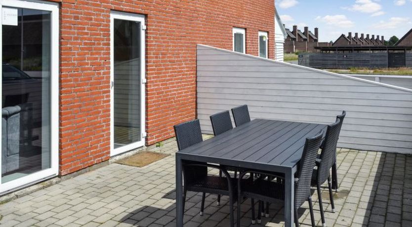 Photo of "Tinna" - 2.3km from the sea