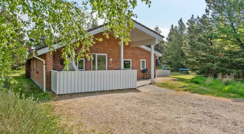 Photo of "Cora" - 1km from the sea