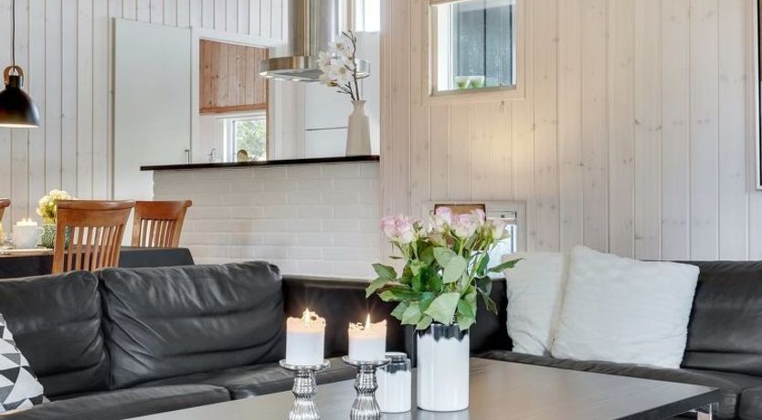 Photo of "Ruzica" - 3.9km from the sea