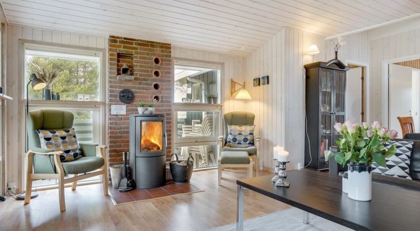 Photo of "Ruzica" - 3.9km from the sea