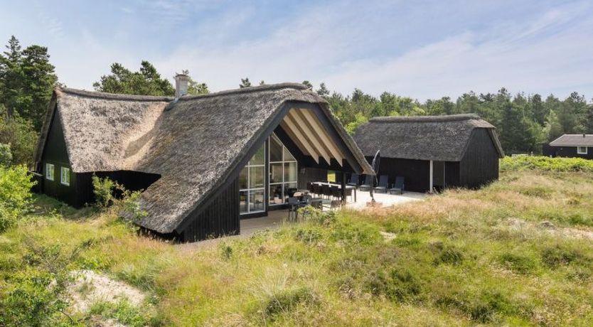 Photo of "Allin" - 1km from the sea