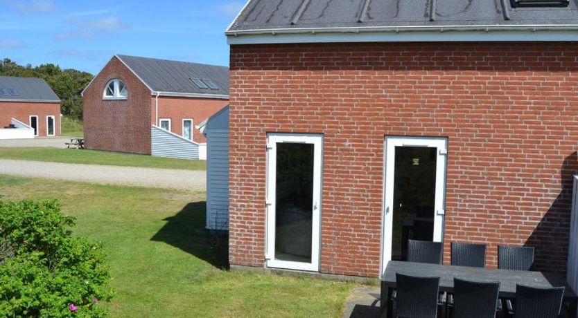 Photo of "Aswith" - 2.3km from the sea