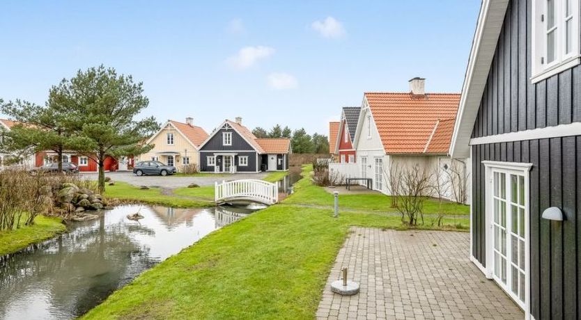 Photo of "Folkmar" - 800m from the sea