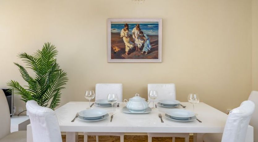 Photo of Los Almendros 2