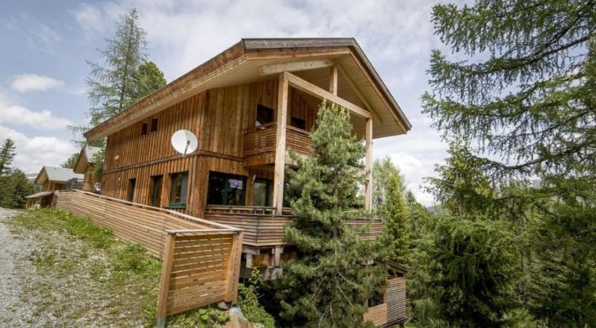 Photo of #17 mit IR-Sauna&Sprudelwanne aussen Apartment 42