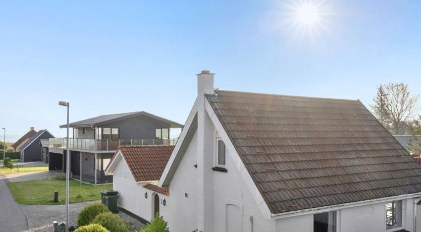 Photo of "Hethin" - 100m from the sea