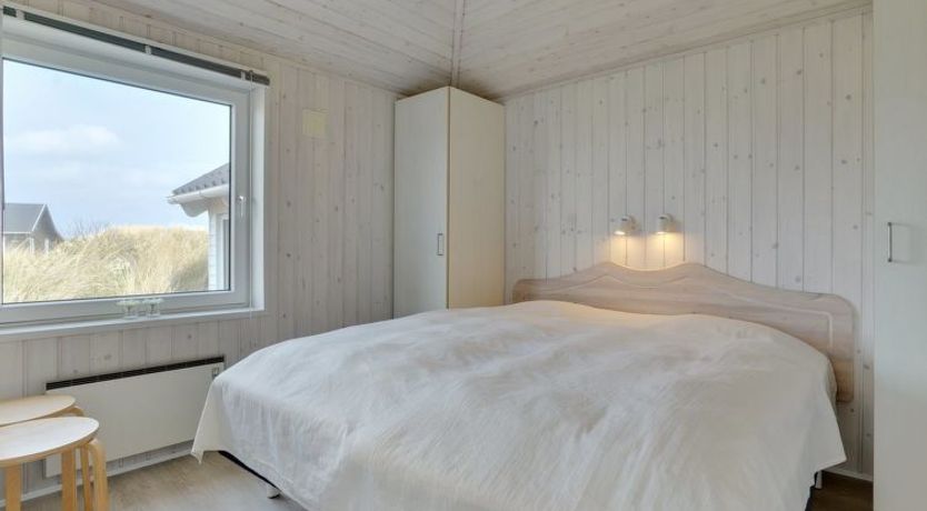 Photo of "Nyssa" - 350m from the sea