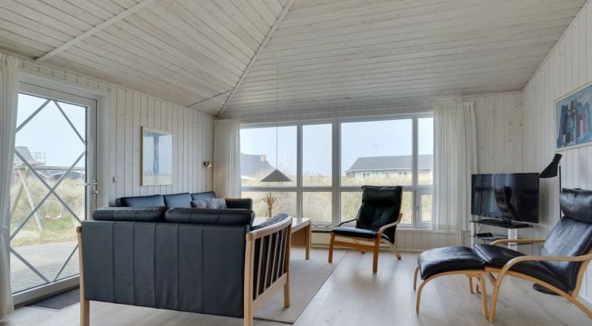 Photo of "Nyssa" - 350m from the sea