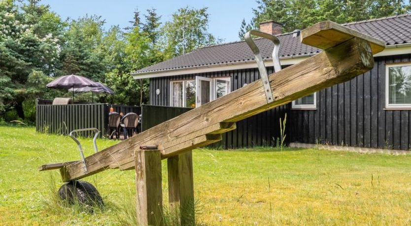 Photo of "Zenitha" - 300m from the sea