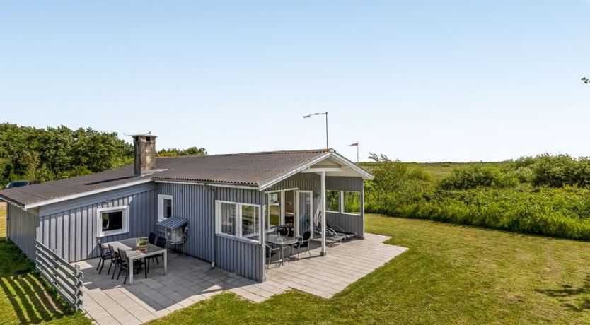 Photo of "Evalotte" - 600m from the sea