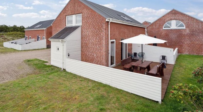 Photo of "Edly" - 2.3km from the sea