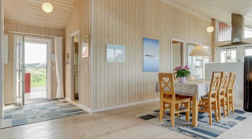 Photo of "Iacobus" - 400m from the sea