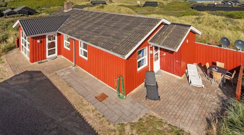 Photo of "Dana" - 290m from the sea