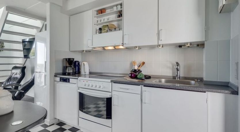 Photo of "Maura" - 2.3km from the sea