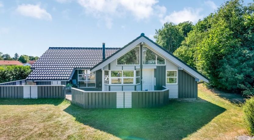 Photo of "Stryd" - 150m from the sea