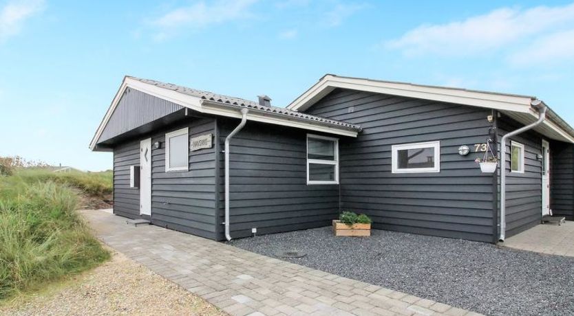 Photo of "Ottar" - 400m from the sea