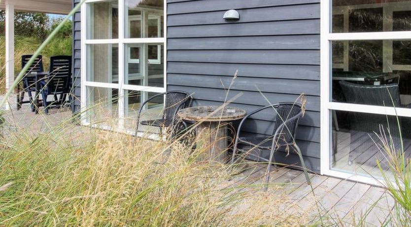 Photo of "Ottar" - 400m from the sea