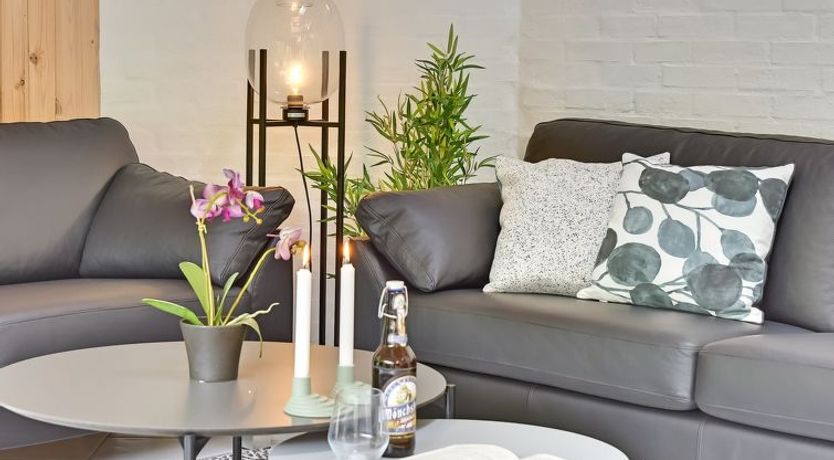 Photo of "Ellanor" - 1km from the sea