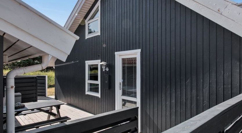 Photo of "Bente" - 800m from the sea