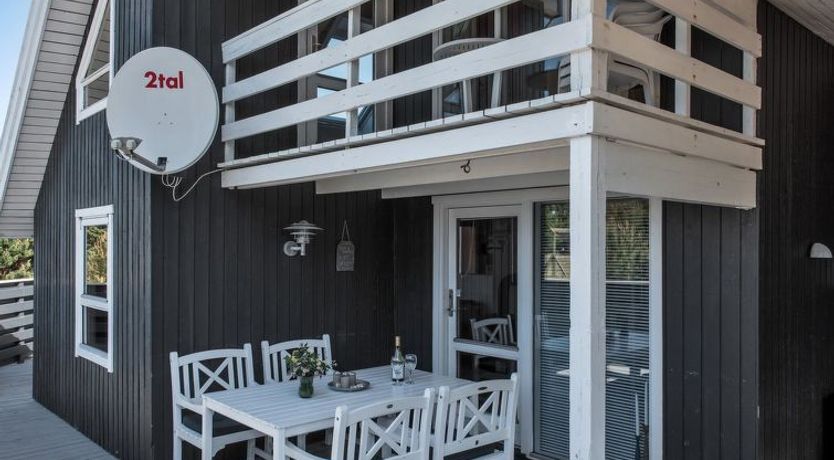 Photo of "Bente" - 800m from the sea