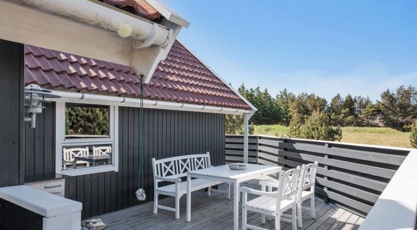 Photo of "Bente" - 800m from the sea