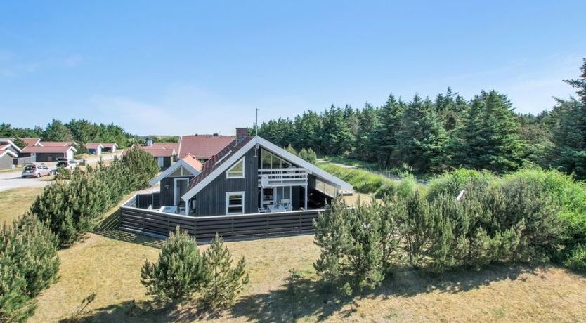 Photo of "Bente" - 800m from the sea