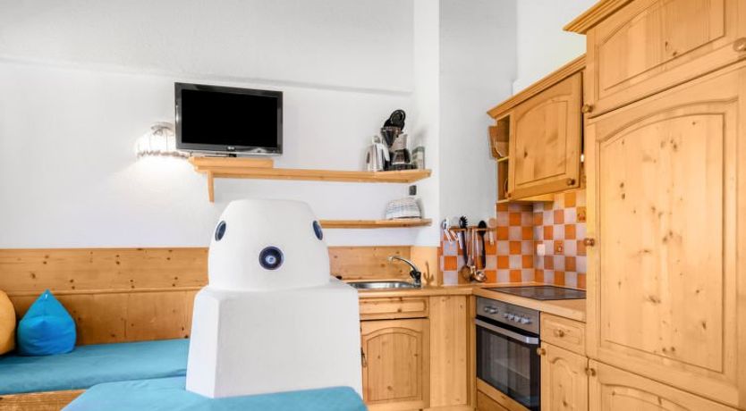 Photo of Nadine Apartment 4