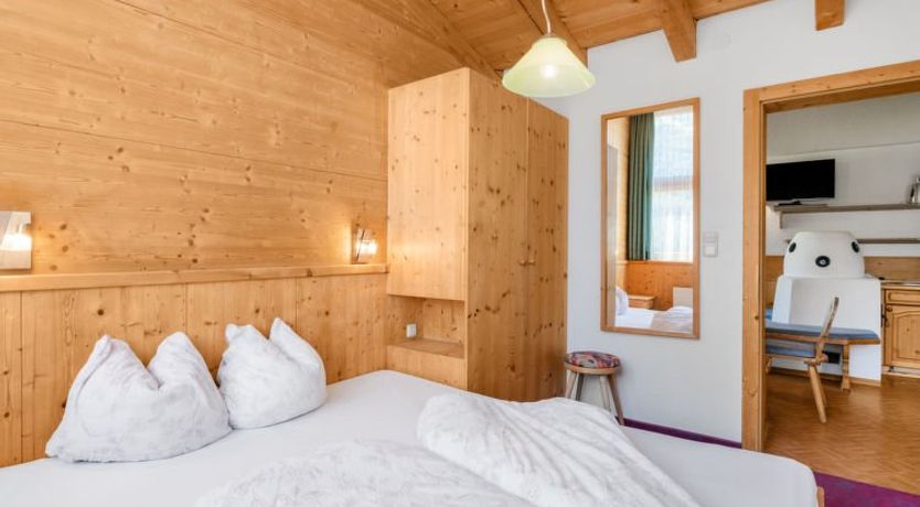 Photo of Nadine Apartment 4