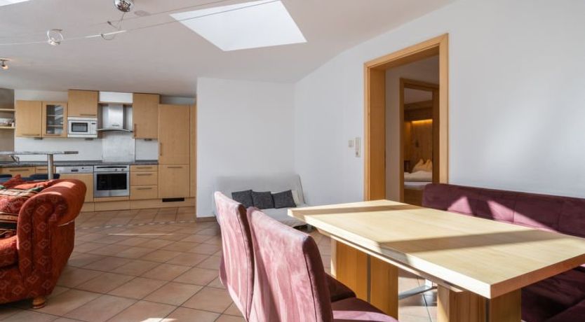 Photo of Nadine Apartment 6