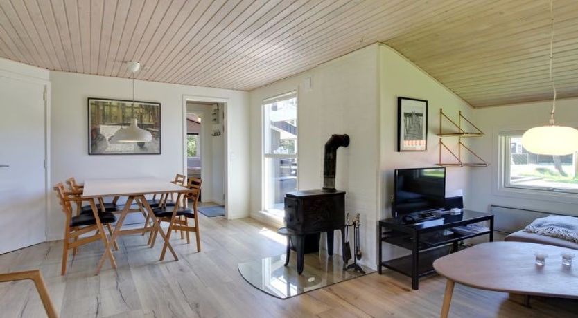 Photo of "Solborg" - 400m from the sea