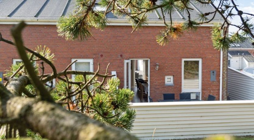 Photo of "Byriel" - 2.3km from the sea