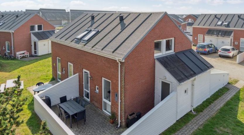 Photo of "Byriel" - 2.3km from the sea