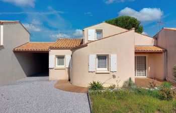 Brive 2 Holiday Home 2 Holiday Home