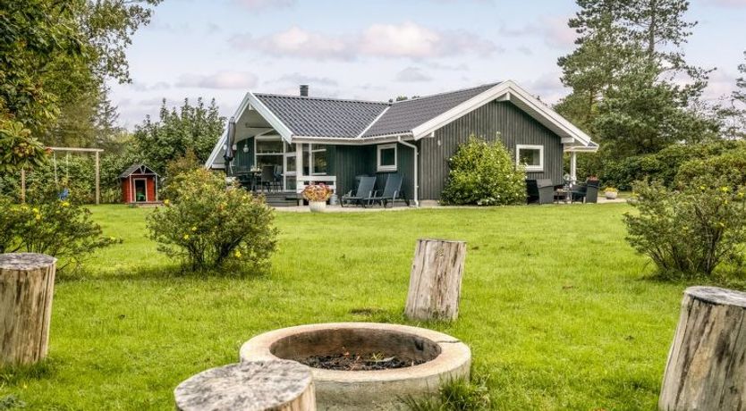 Photo of "Stasia" - 75m from the sea