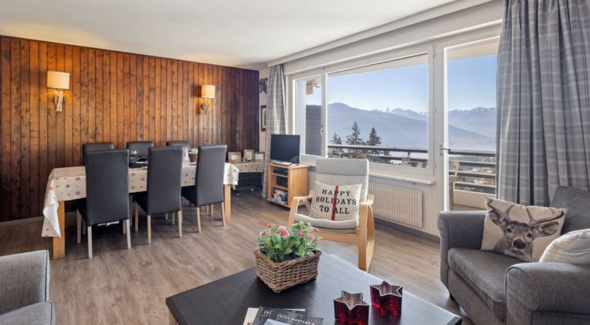 Photo of Cransalpin Apt. 11 / Secteur 1