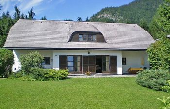 Eckel Holiday Home