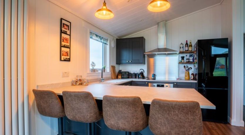 Photo of Loch Leven Lodge 25 East