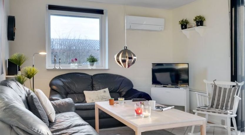 Photo of "Dværg" - 350m from the sea