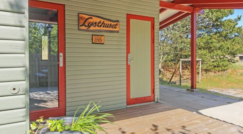 Photo of "Wyanet" - 2.3km from the sea