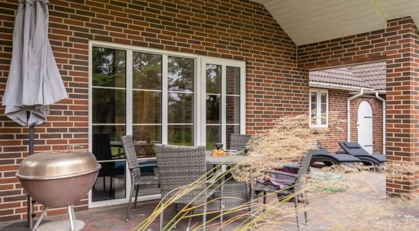 Photo of "Hjalmsvider" - 1km from the sea