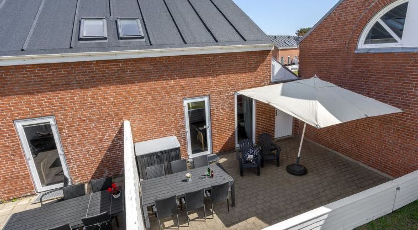 Photo of "Adils" - 2.5km from the sea