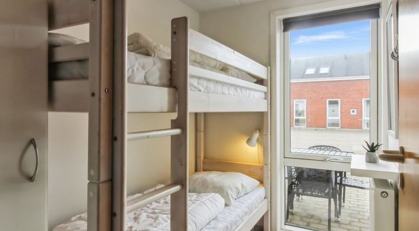 Photo of "Enita" - 2.3km from the sea