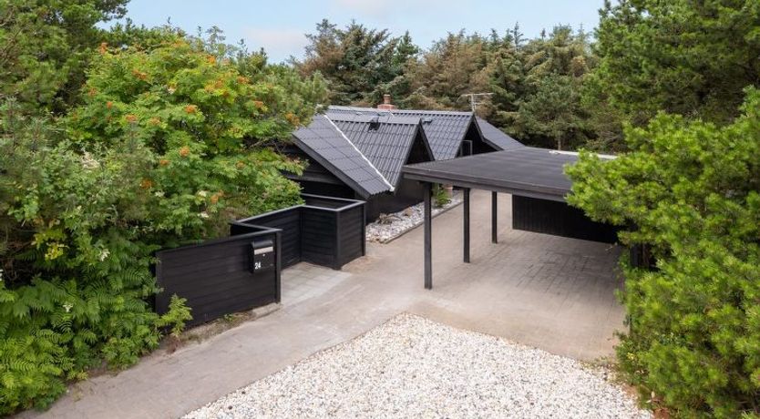 Photo of "Sidse" - 400m from the sea