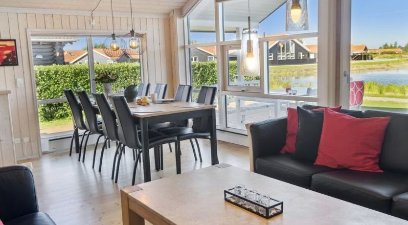 Photo of "Godtfrede" - 950m from the sea