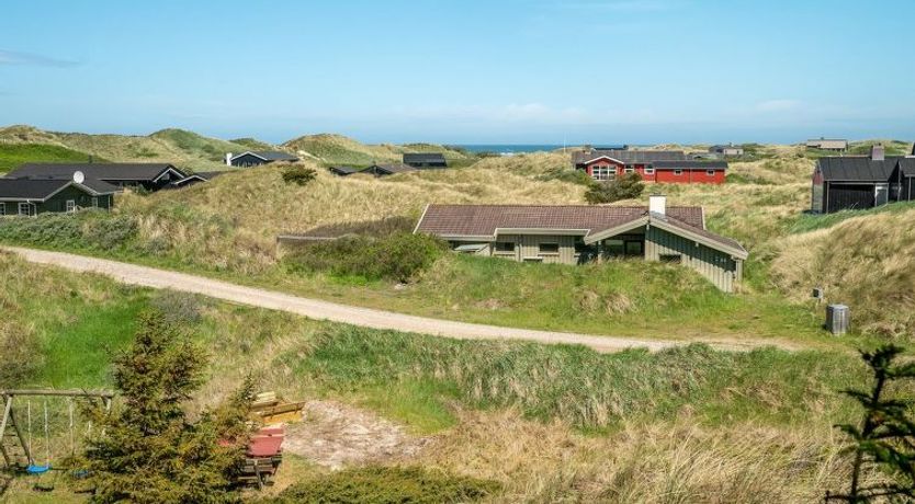 Photo of "Sighwarth" - 350m from the sea