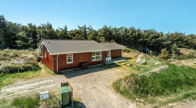 Photo of "Sighwarth" - 350m from the sea