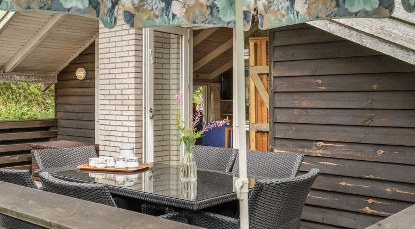 Photo of "Alfi" - 150m from the sea