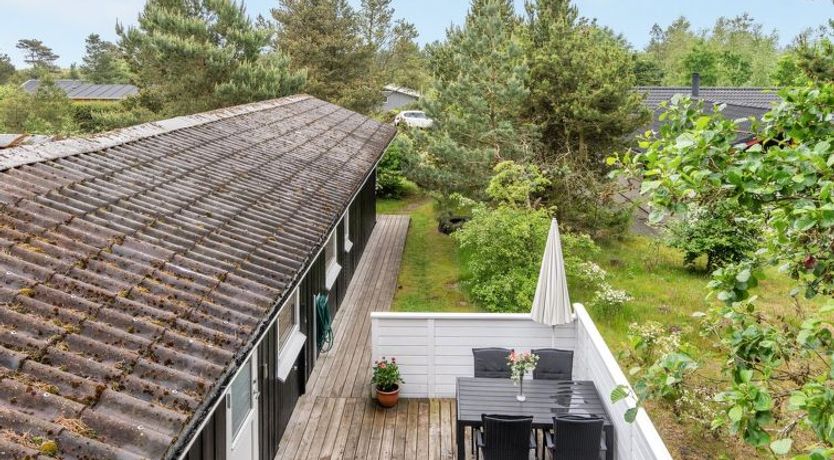 Photo of "Jaskirt" - 125m from the sea