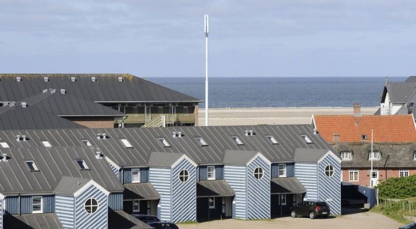 Photo of "Ama" - 100m from the sea