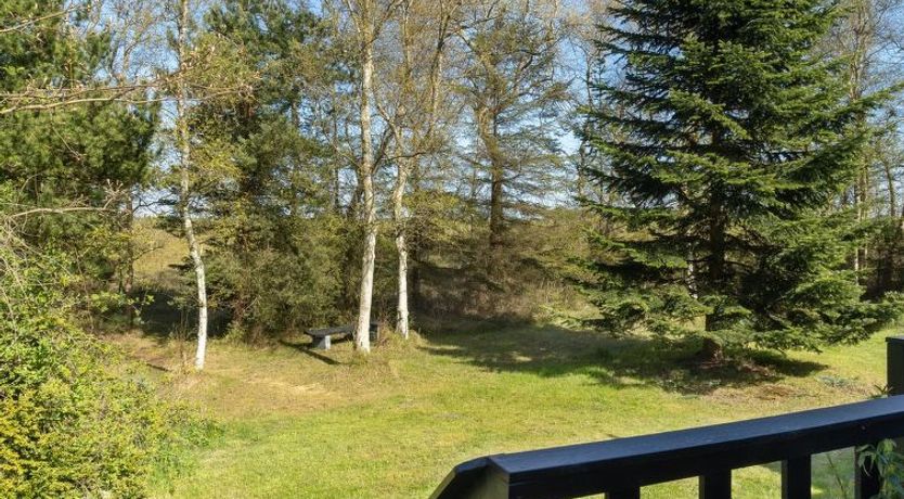 Photo of "Arild" - 10m from the sea